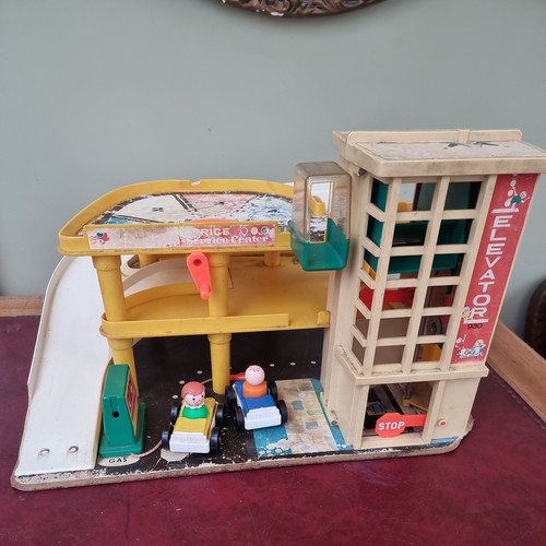 Fisher price toys elevator 930 - toys,