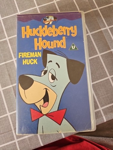 Huckleberry hound fireman huck - hound,