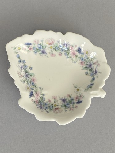 Wedgewood angela bone china - angela,