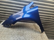 TOYOTA AVENSIS WING FENDER
