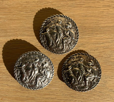 Three antique Victorian sterling silver buttons - London 1898 Thomas White