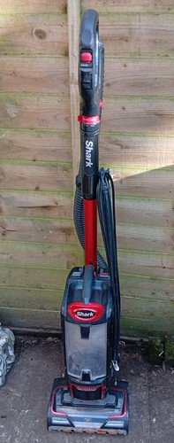 Shark 801 lift away - shark,