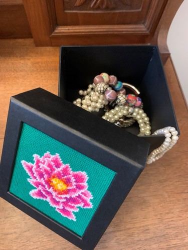 Waterlily appletons wool - ,