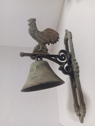 Rooster farmhouse yard door - farmhouse,