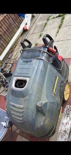 Kartcher pressure washer - pressure,