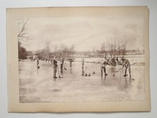 Curling Curlers Stones