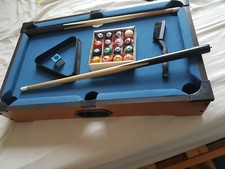 mini pool table . full set 