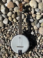Pilgrim banjolele by Vintage