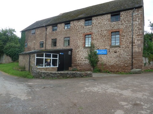 Photo court farm - a3,