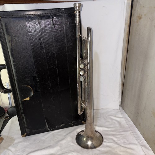 Trumpet made conn - trumpet, c.g.