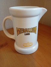 MEDALLION LAGER - THE FEDERATION BREWERY - PUB WATER JUG  (Height 15.5cm)