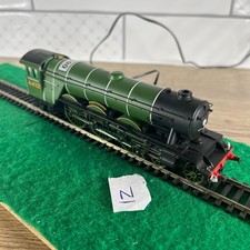 Hornby R2549 LNER 4472 Flying