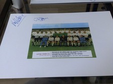 LUTON TOWN   SIGNED TEAM