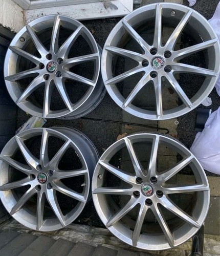 Alfa romeo stelvio silver - stelvio, 19"
