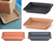 Square black plastic plant pot - black,