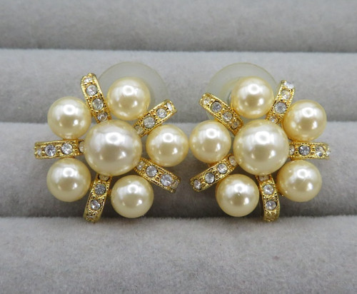 Joan rivers maltese - joan,