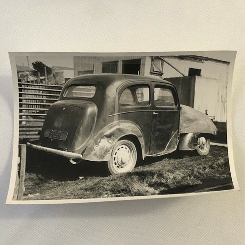 Vintage car weathered barn - vintage,