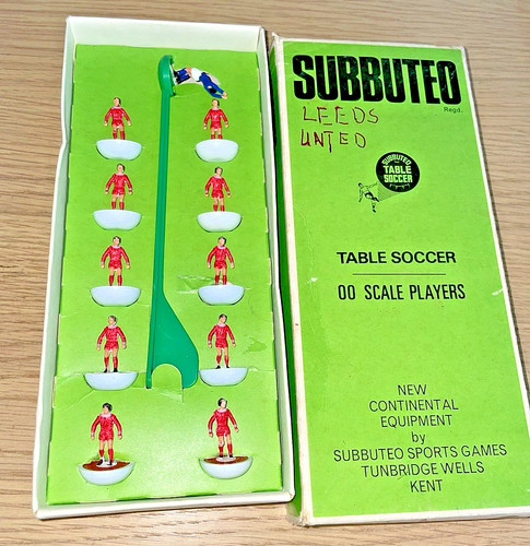 Subbuteo table soccer scale - soccer, 00