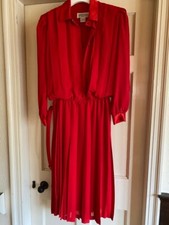 Robert Janan Red Midi Dress in a Blousan Style Size 16 in Very Good Condition