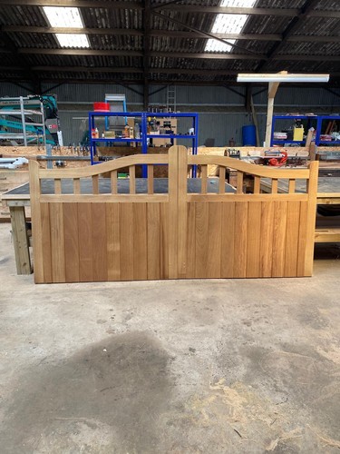Hardwood swan neck gates - neck,