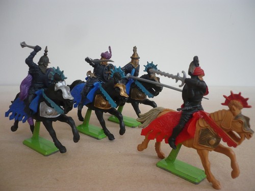 Britains deetail mounted - 4,