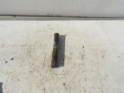 Honda 500 centre stand pin - 500,