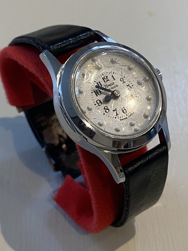 Vintage timor time - vintage,