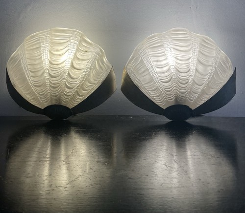 Art deco clam shell - deco, frosted