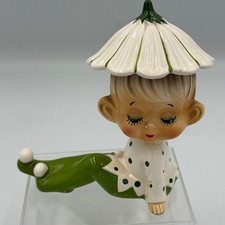 Vintage Retro Kitsch WHITE