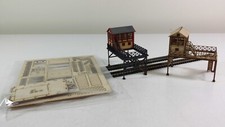 N Gauge Over track Signal Box