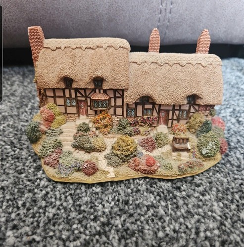 Lilliput lane anne hathaway - anne,