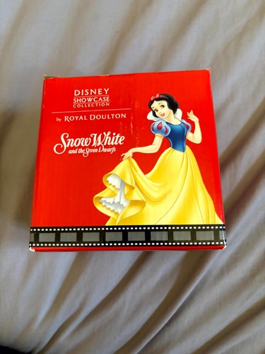 Royal doulton disney - royal, showcase