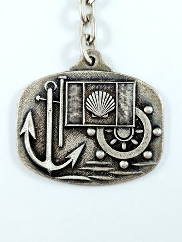 Shell 1960s keychain - shell,