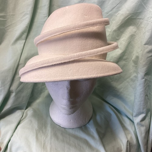 Whiteley cream symmetric hat - hat,