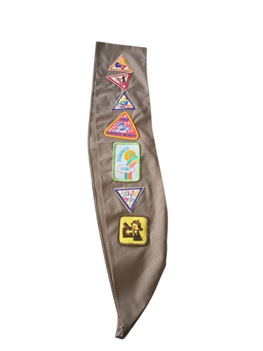 Vtg 1980 girl scouts - vtg, brownie