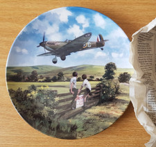 Military Decorative Commemorative Plates. 7.