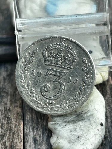 1916 silver pence coin - pence,