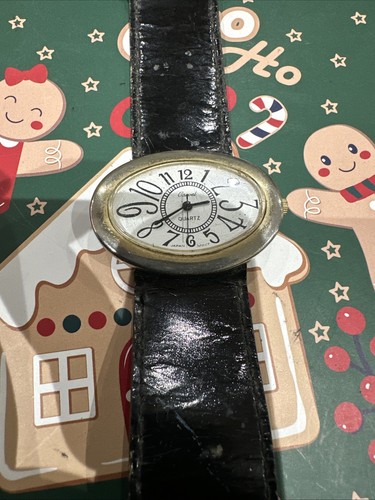 Vintage carvel quartz watch - carvel,