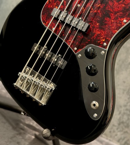 Njb100ralv black string - black, 5-string