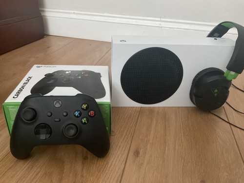 Xbox series console - s,
