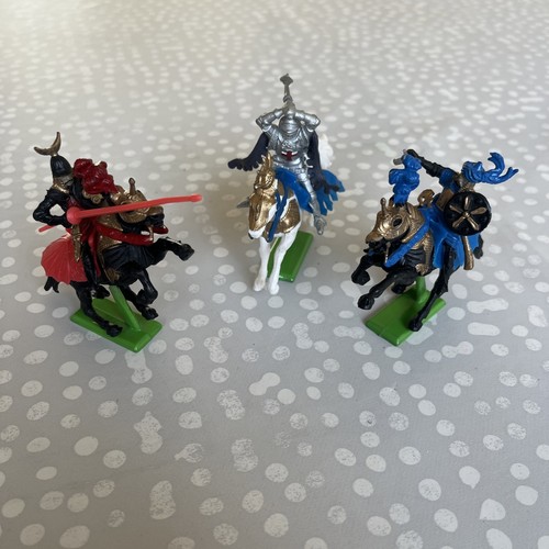 Britains deetail knight - knight, and