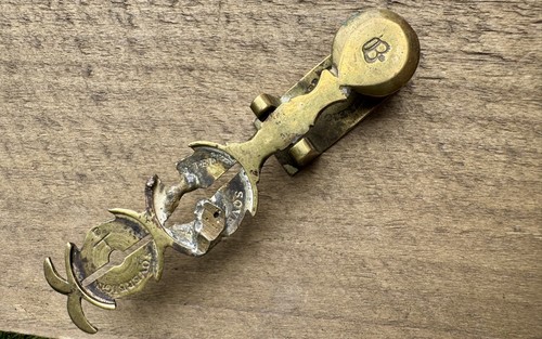 Vintage sovereign brass scales - vintage,