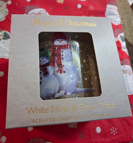 White moss snow - &, drop