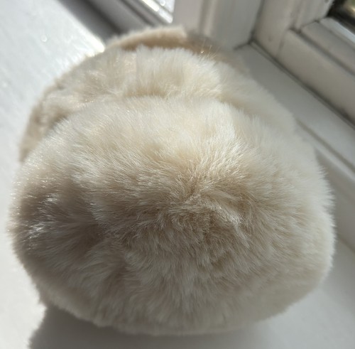 Beige cream super soft - /,