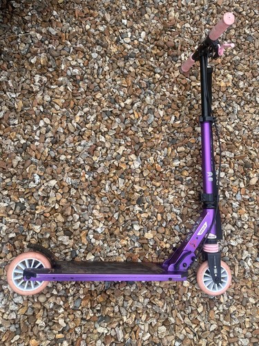 Mid scooter with handlebar - 5,