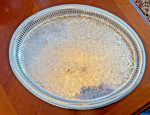 Silver plated oval serving - oval,