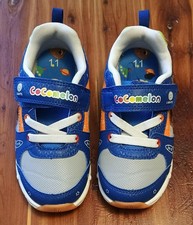 Cocomelon / Light-Up Sneakers