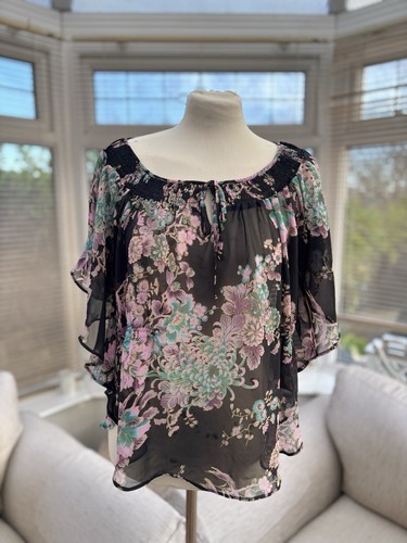 Ladies floral blouse - , size