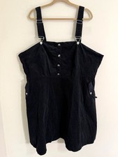 AGNES ORINDA Womens Black