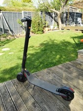 Ninebot Segway ES2 Electric Scooter Great Condition Only Used A Few Times.